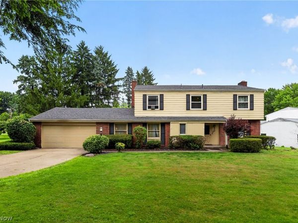 2801 Reeves Road NE, Warren, OH 44483
