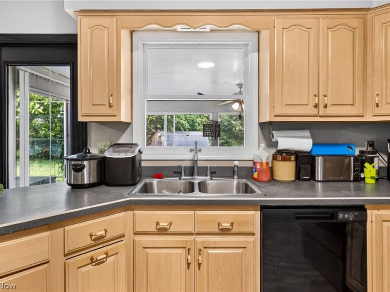 2801 Reeves Road NE, Warren, OH 44483 Photo 9