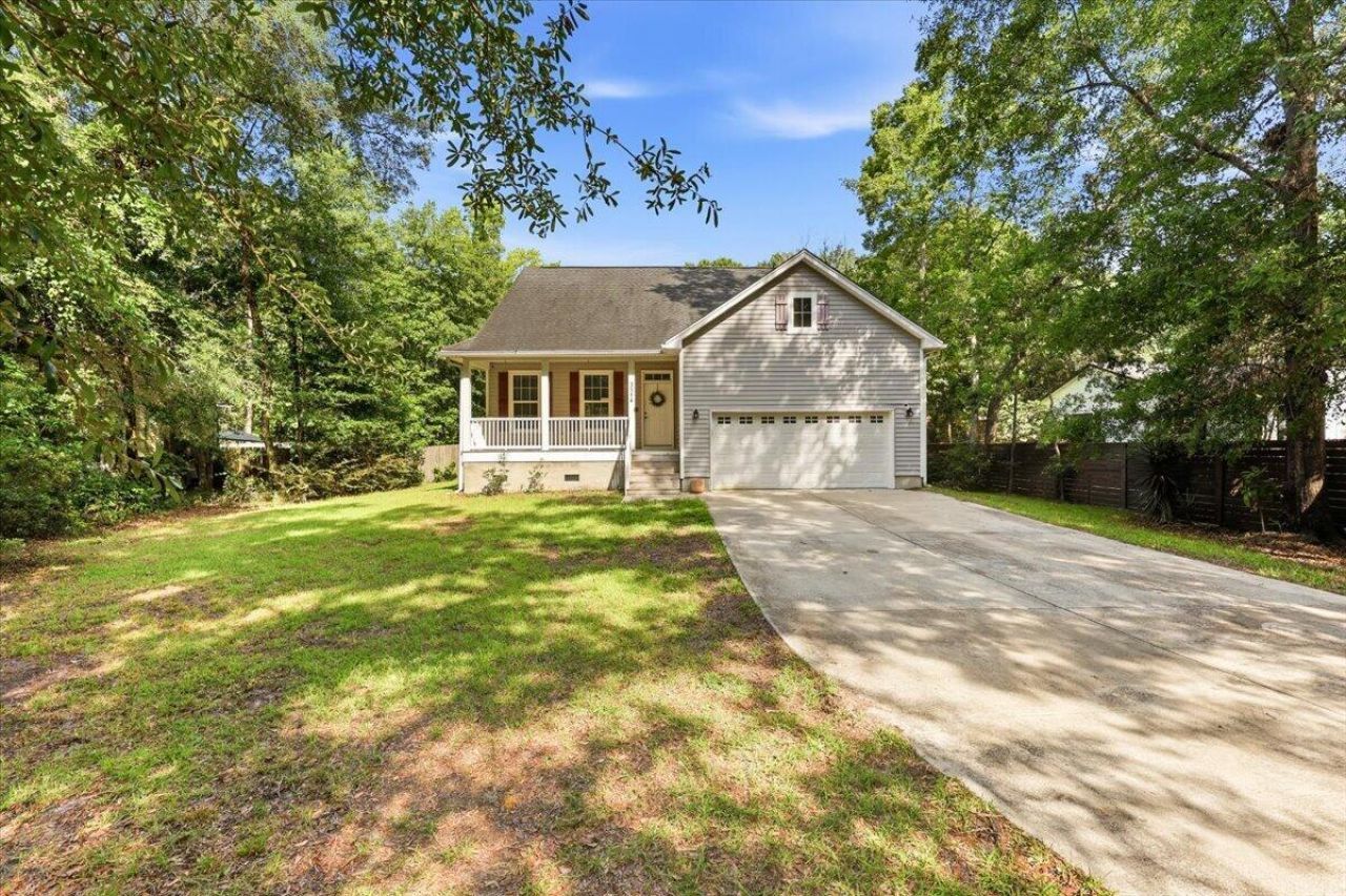 3584 Berryhill Road Photo 4