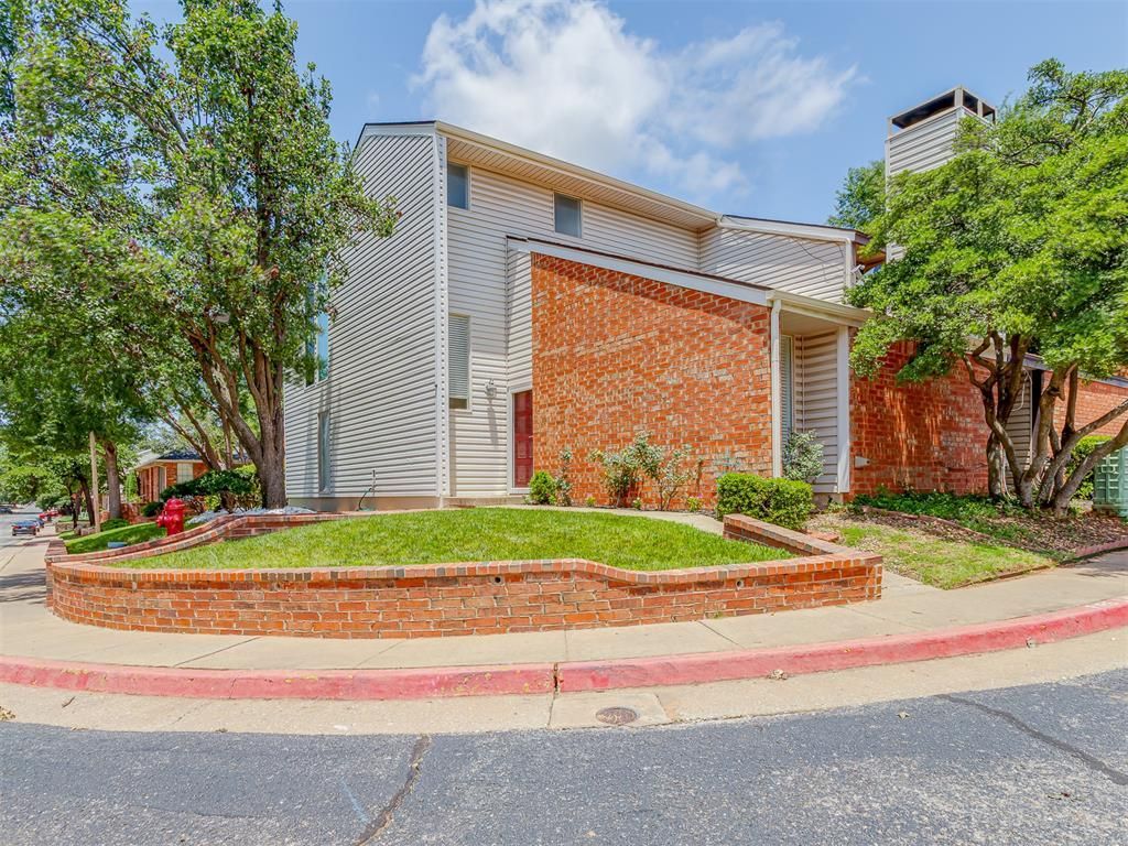 321 Timberwind Road, Edmond, OK 73034 Main Photo