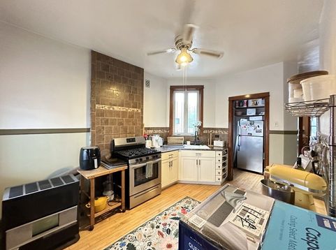 Main Photo