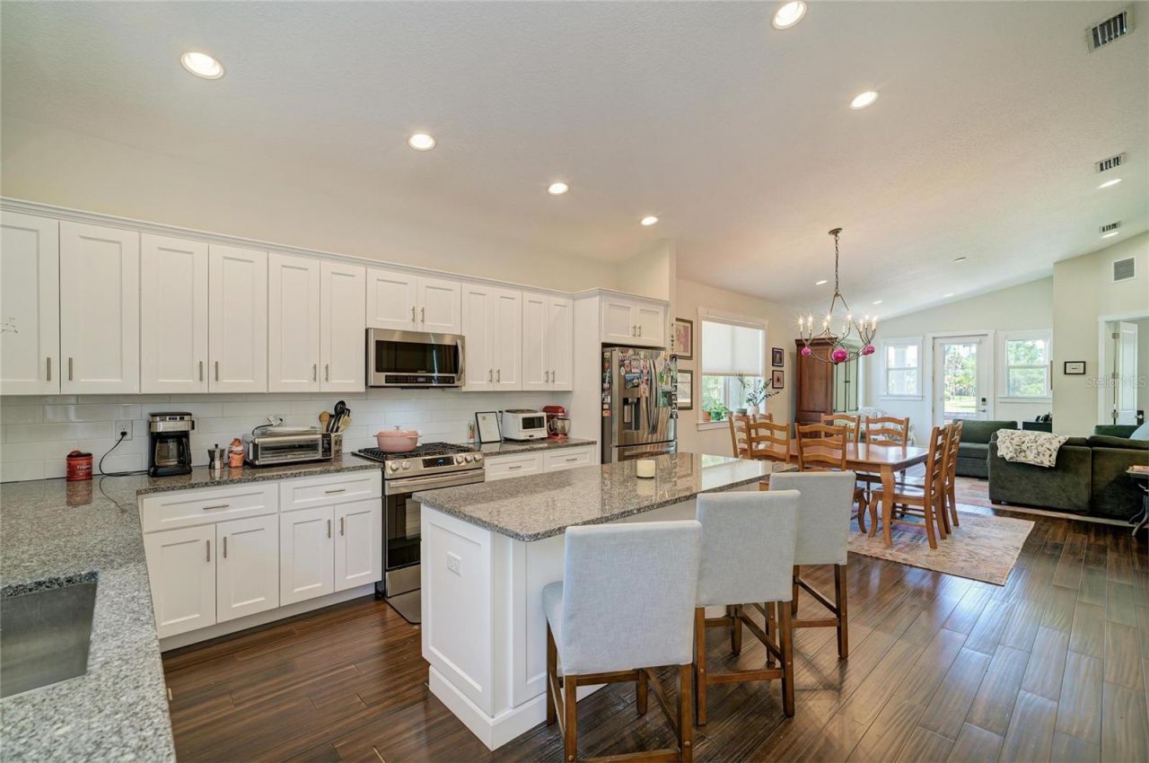 632 Virginia Drive , Bradenton, FL 34205 Photo