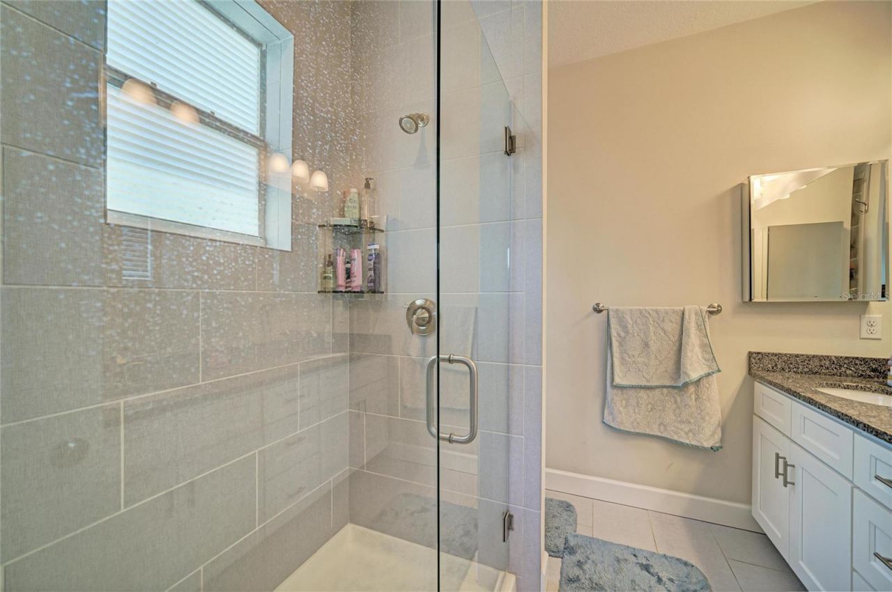 632 Virginia Drive , Bradenton, FL 34205 Photo