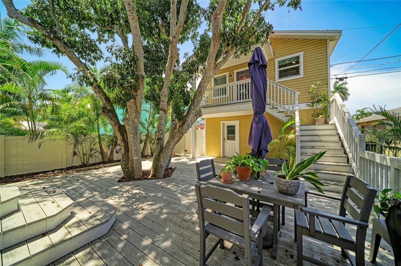 632 Virginia Drive , Bradenton, FL 34205 Photo