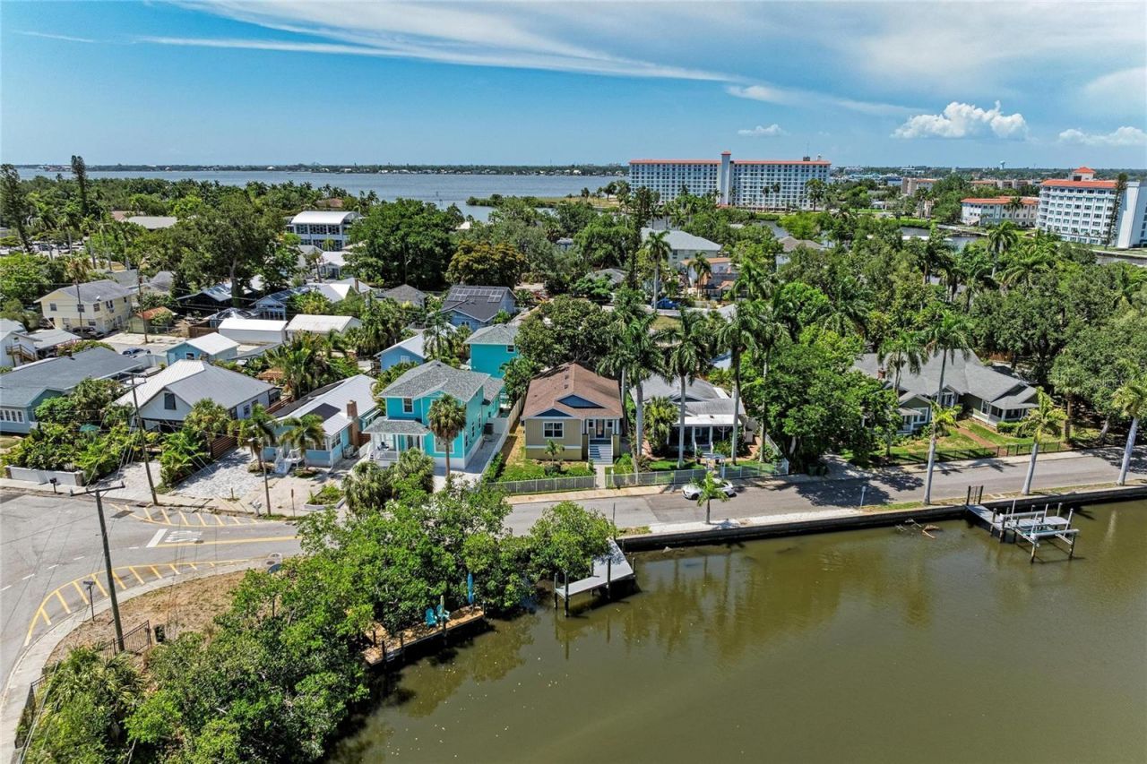 632 Virginia Drive , Bradenton, FL 34205 Photo