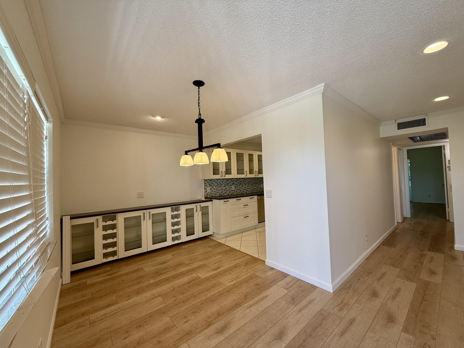 22 Somerset A, Unit 22, West Palm Beach, FL 33417 Photo