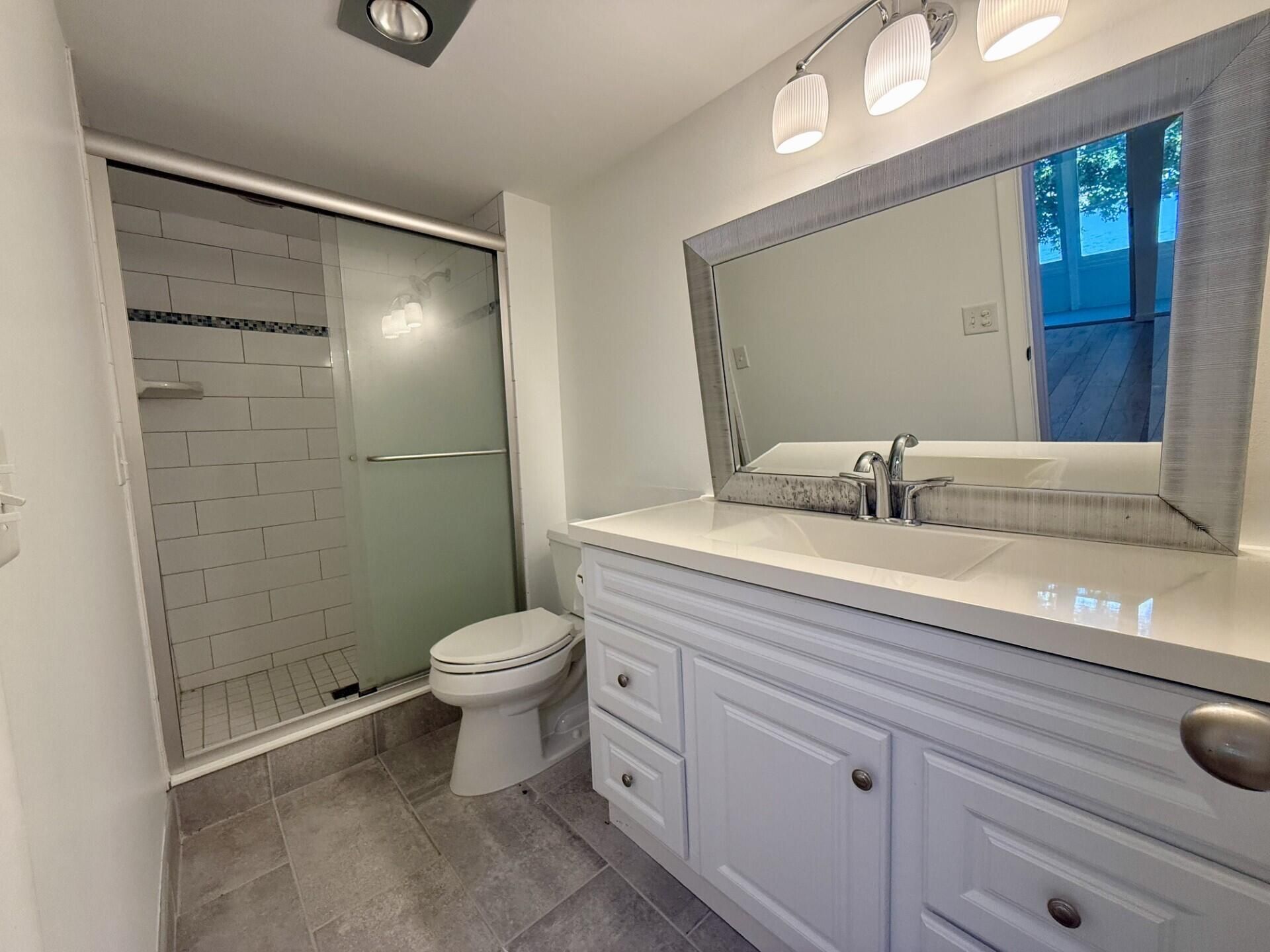 22 Somerset A, Unit 22, West Palm Beach, FL 33417 Photo