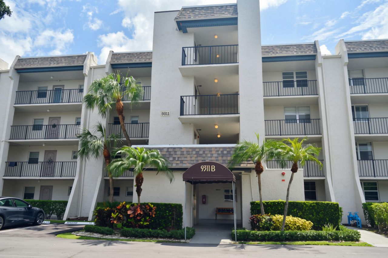 9311 Orange Grove Drive, Unit 109, Davie, FL 33324 Photo