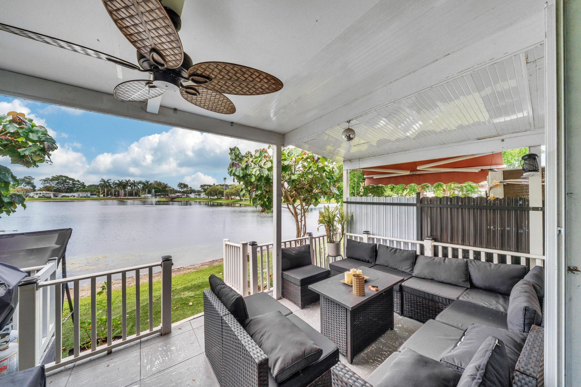 139 Plantation Boulevard, Greenacres, FL 33467 Photo