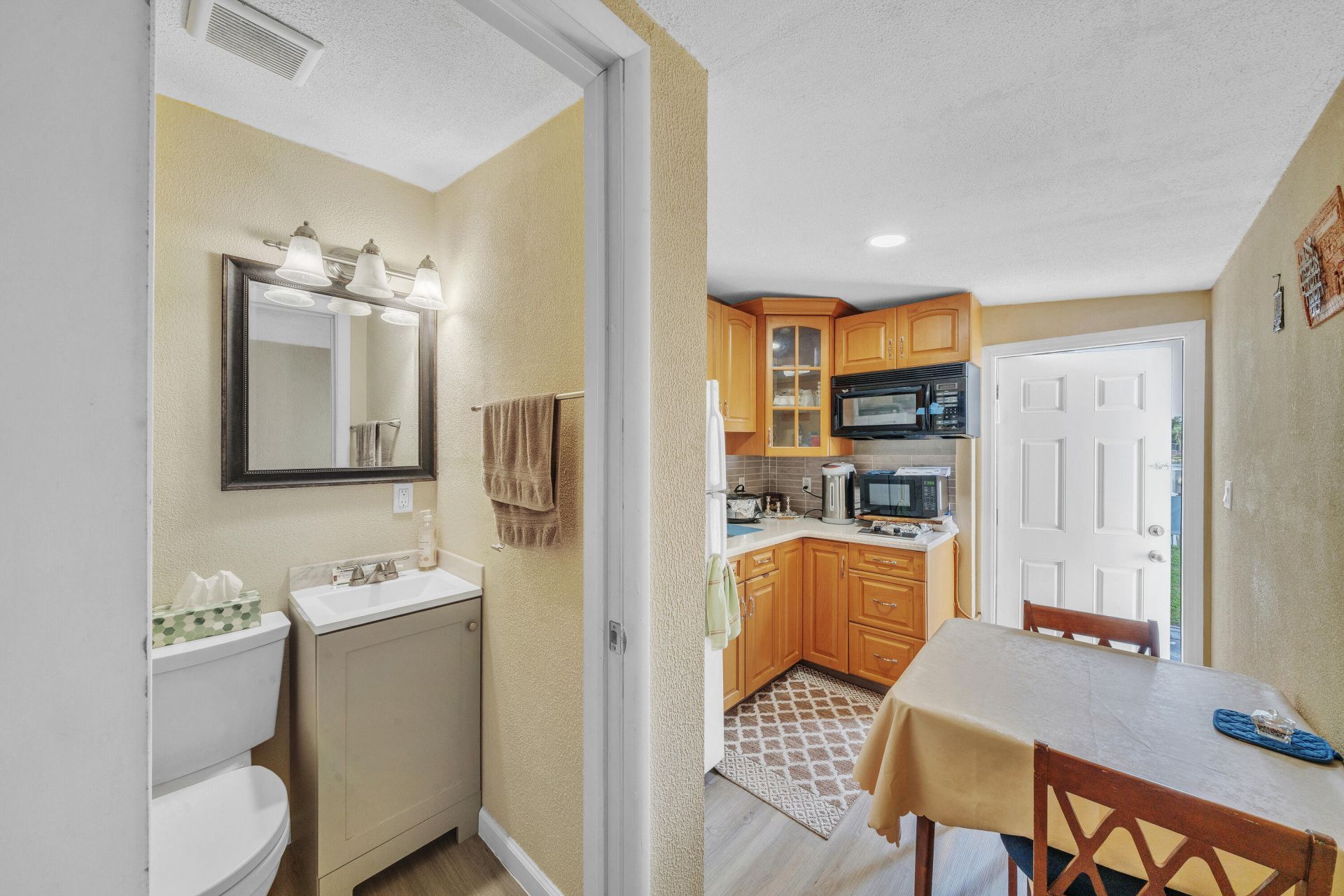 139 Plantation Boulevard, Greenacres, FL 33467 Photo