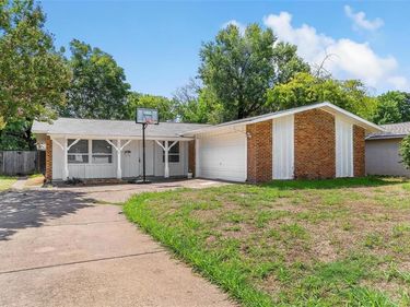 3230 High Vista Drive, Dallas, TX 75234
