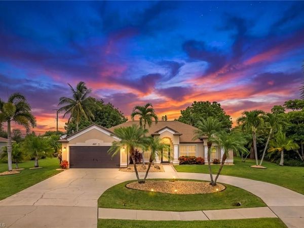 1927 Savona PKWY W, CAPE CORAL, FL 33914