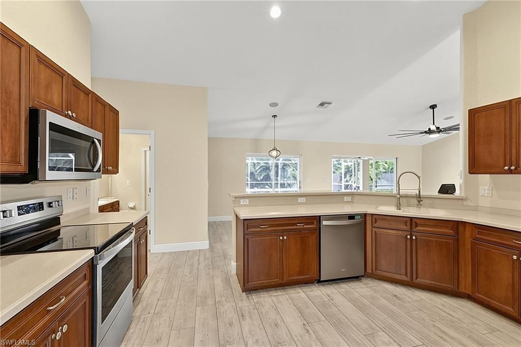 1927 Savona Pkwy W, Cape Coral, FL 33914 Photo