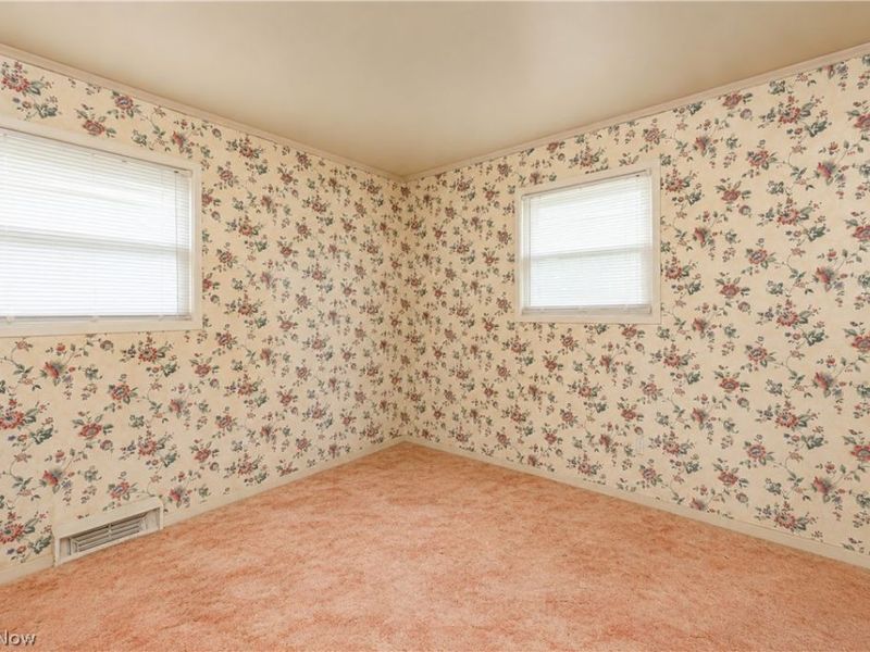 2400 40th Street NE, Canton, OH 44705 Photo 12