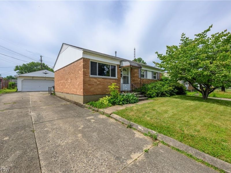 2400 40th Street NE, Canton, OH 44705 Photo 16
