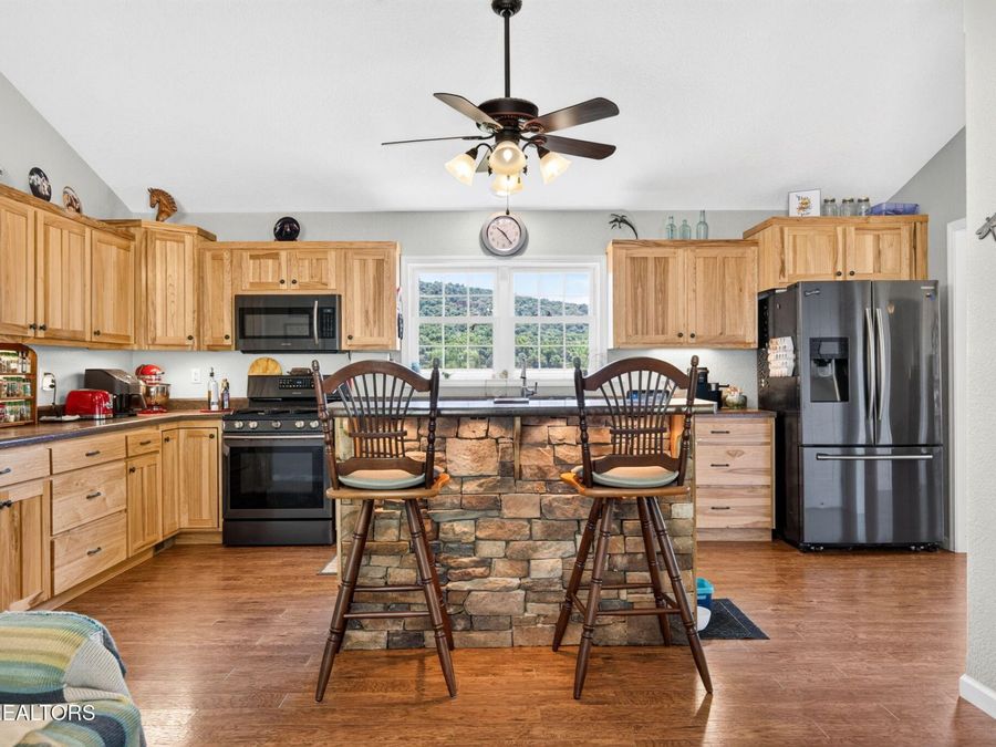 Property Image 37