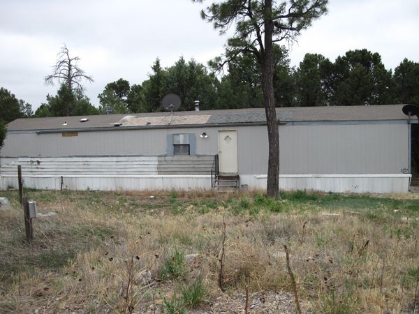31 Lark Road , Tijeras, NM 87059