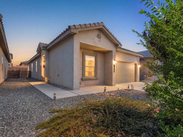 3179 Kunzita Street SE, Rio Rancho, NM 87124