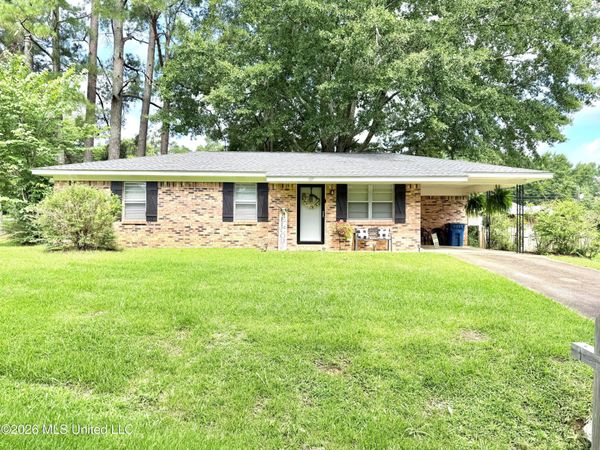 107 Longview Drive, Coffeeville, MS 38922