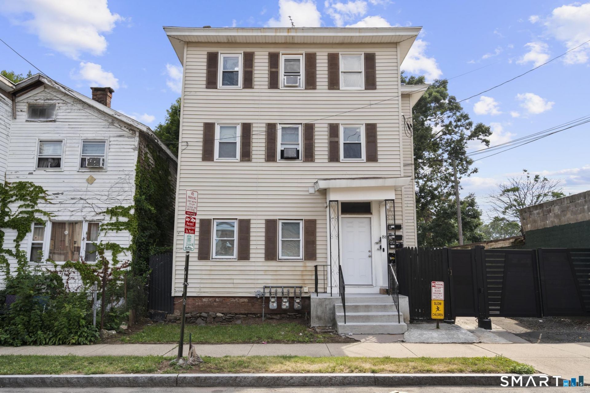 88 Daggett, New Haven, CT 06519 Main Photo
