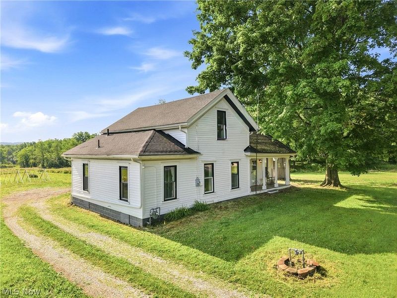 6090 Youngstown Conneaut Road, Kinsman, OH 44428 Photo 2