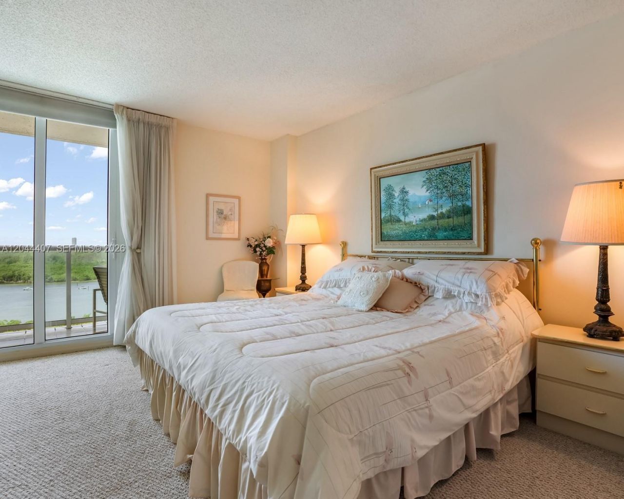 100 Bayview Dr , Unit 1620, Sunny Isles Beach, FL 33160 Photo