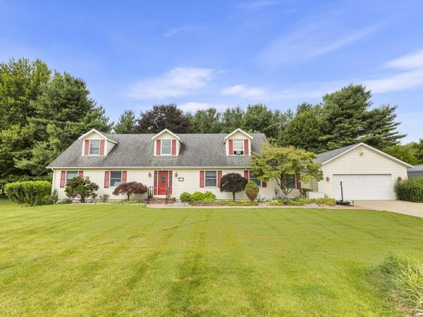 481 Grand Street, Coldwater, MI 49036