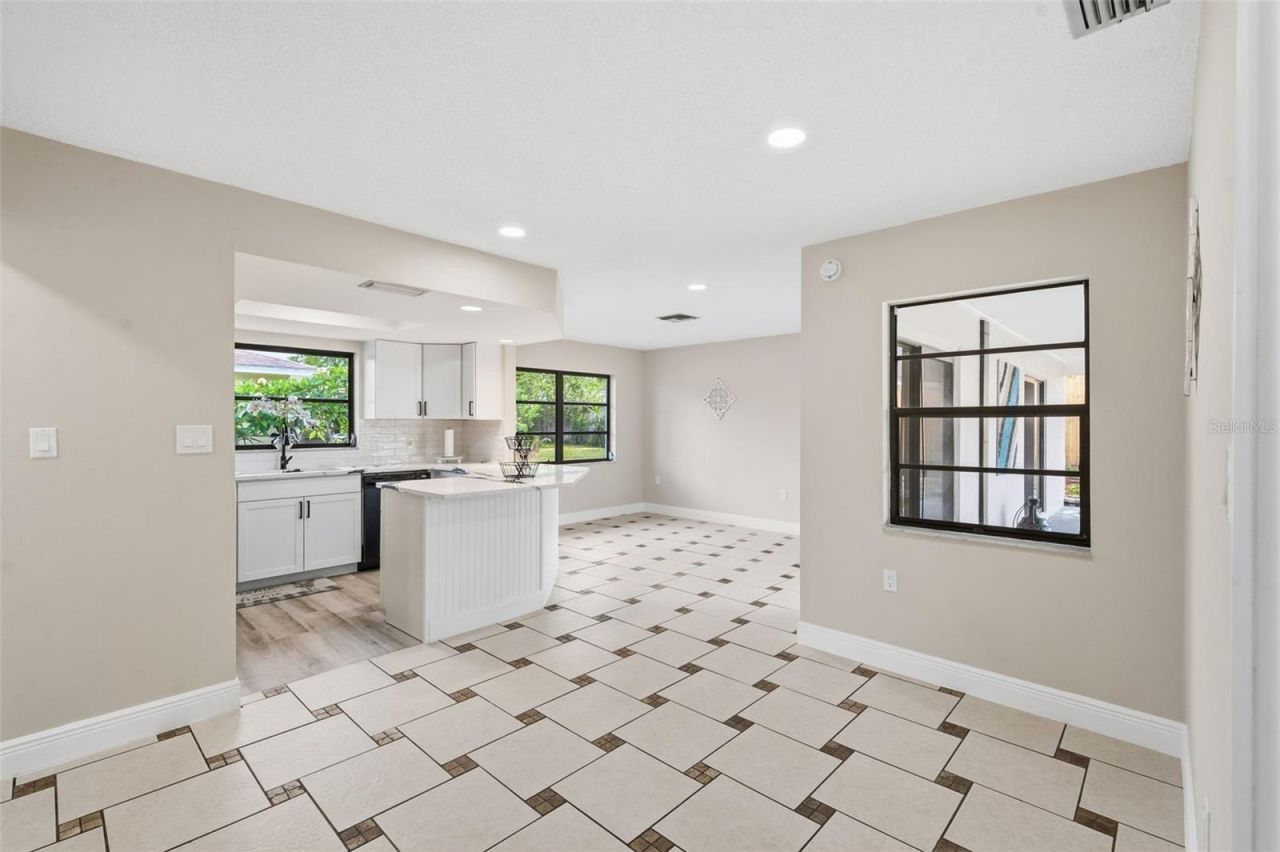 8022 Idlebriar Lane, Port Richey, FL 34668 Photo