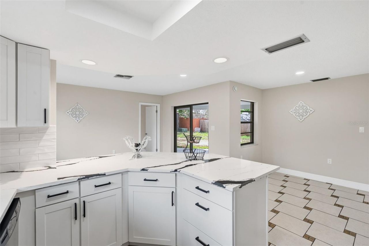 8022 Idlebriar Lane, Port Richey, FL 34668 Photo