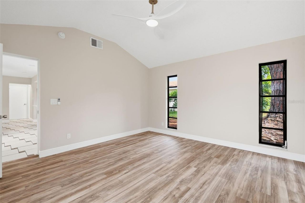 8022 Idlebriar Lane, Port Richey, FL 34668 Photo