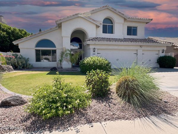 13245 S 35th Street, Phoenix, AZ 85044
