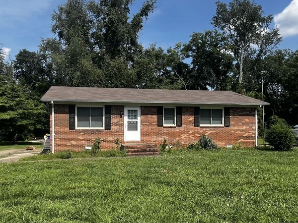 116 Hi View Dr, Russellville, KY 42276