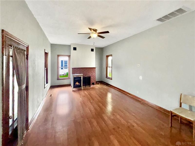 118 E Mechanic Street, Eaton, OH 45320 Photo 2