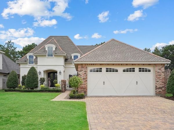 809 S CORNICHE DU LAC, Covington, LA 70433
