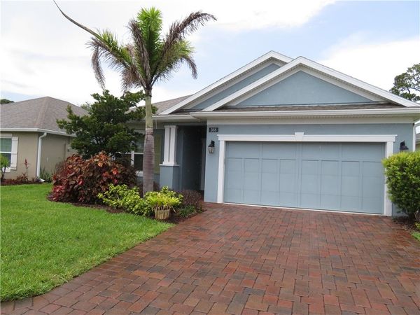 368 Sandcrest Circle, Sebastian, FL 32958