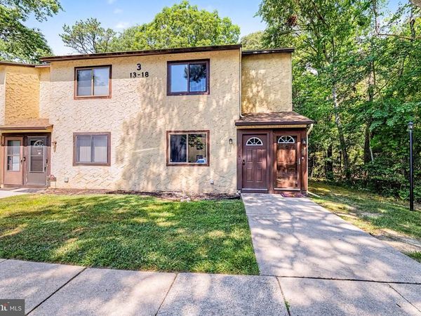 13 STRATTON COURT, ABSECON, NJ 08205