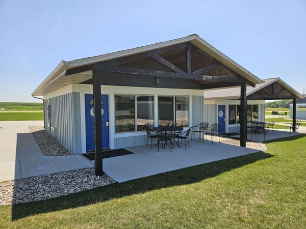 290 240th Avenue , Unit 315, Arnolds Park, IA 51331