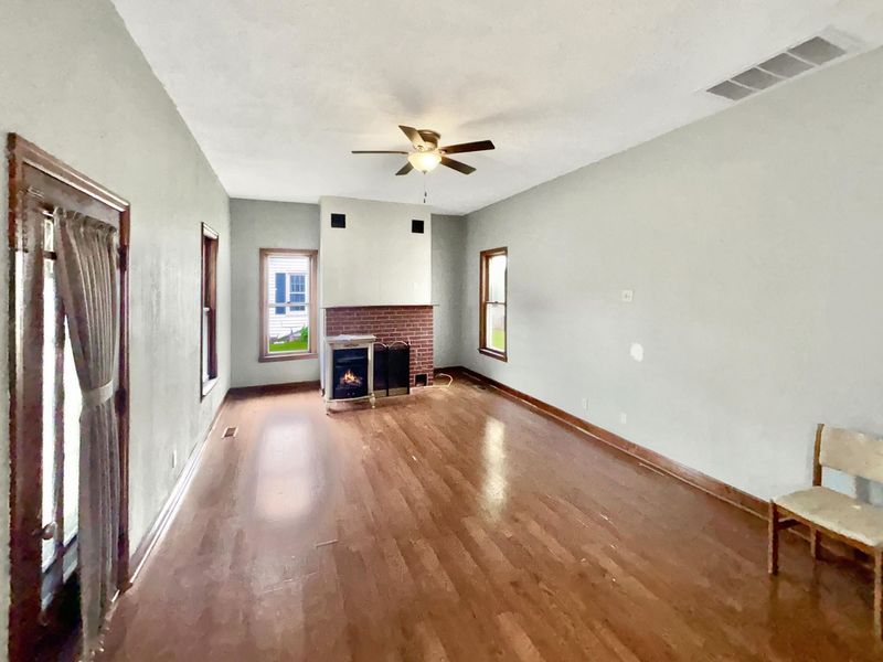 118 E Mechanic Street, Eaton, OH 45320 Photo 2