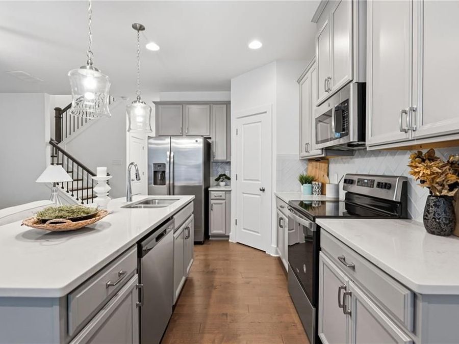 Property Image 8