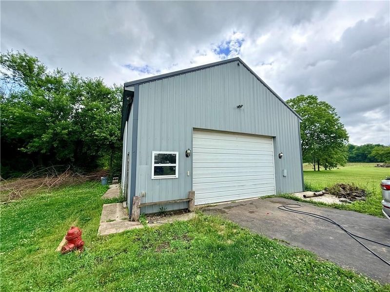 6936 Brookville Salem Road, Clay Township, OH 45309 Photo 14