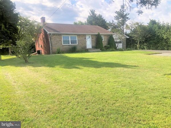 2060 BRIDGE ROAD , SCHWENKSVILLE, PA 19473