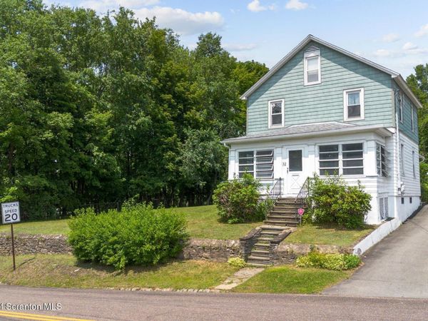 32 Reservoir Street, Simpson, PA 18407