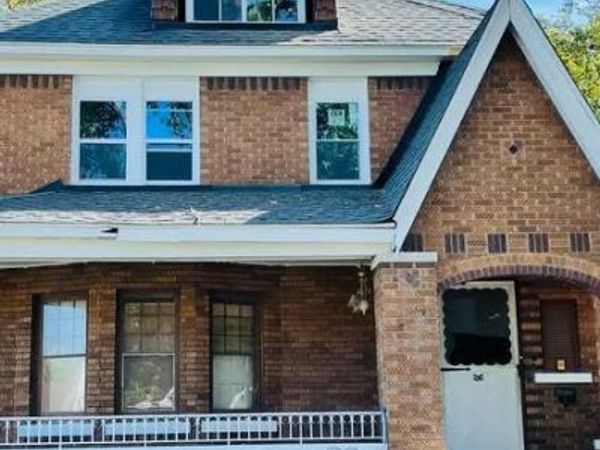 13044 Wilshire Drive, Detroit, MI 48213