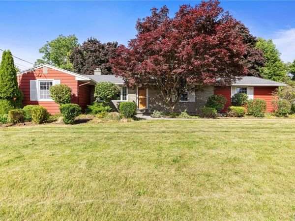 15 Drumlins, Syracuse, NY 13224