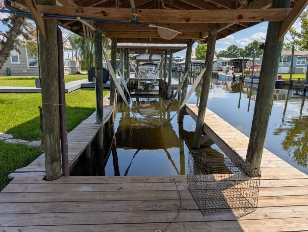154 Moonlite Drive, Welaka, FL 32193 Photo