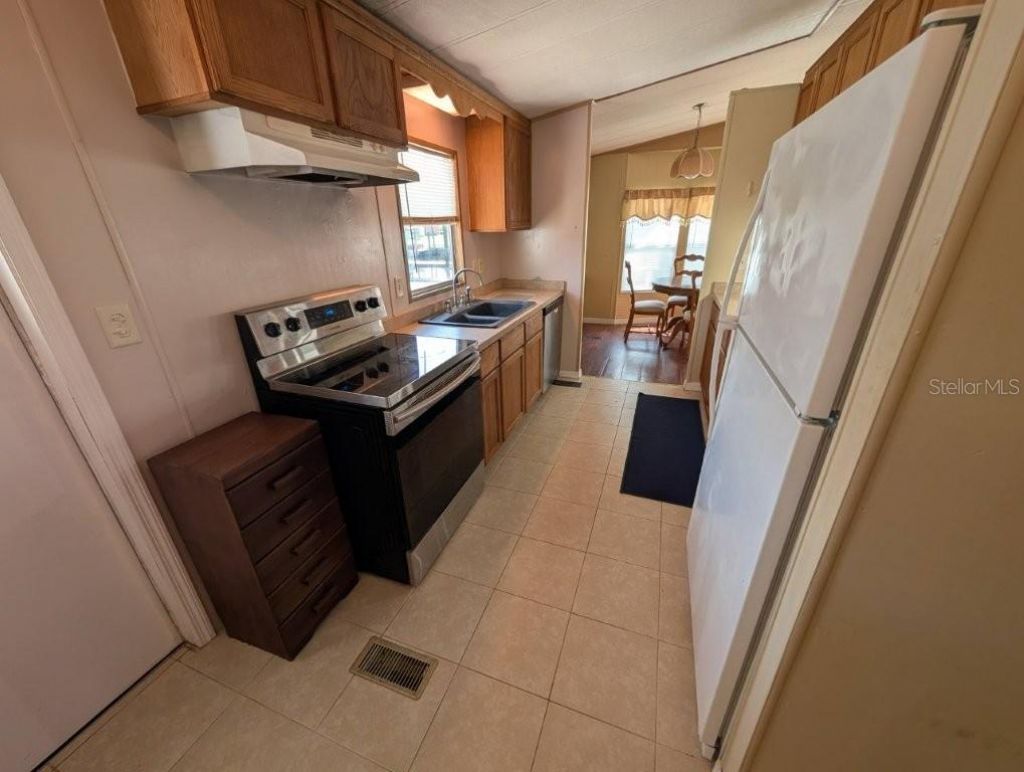 154 Moonlite Drive, Welaka, FL 32193 Photo