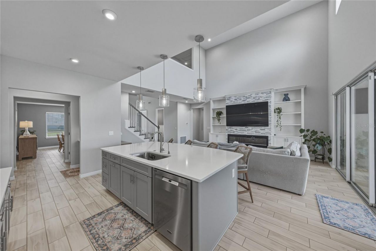 6978 Bradbury Circle, Wesley Chapel, FL 33545 Photo