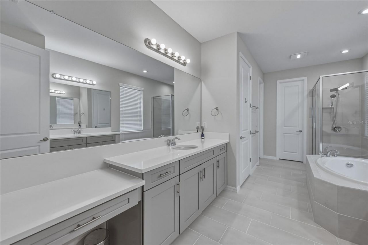 6978 Bradbury Circle, Wesley Chapel, FL 33545 Photo