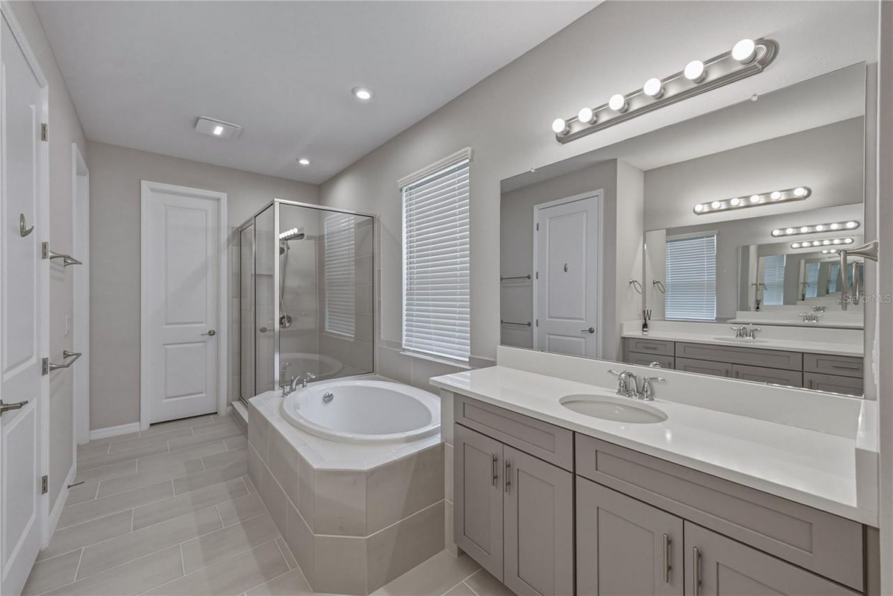 6978 Bradbury Circle, Wesley Chapel, FL 33545 Photo