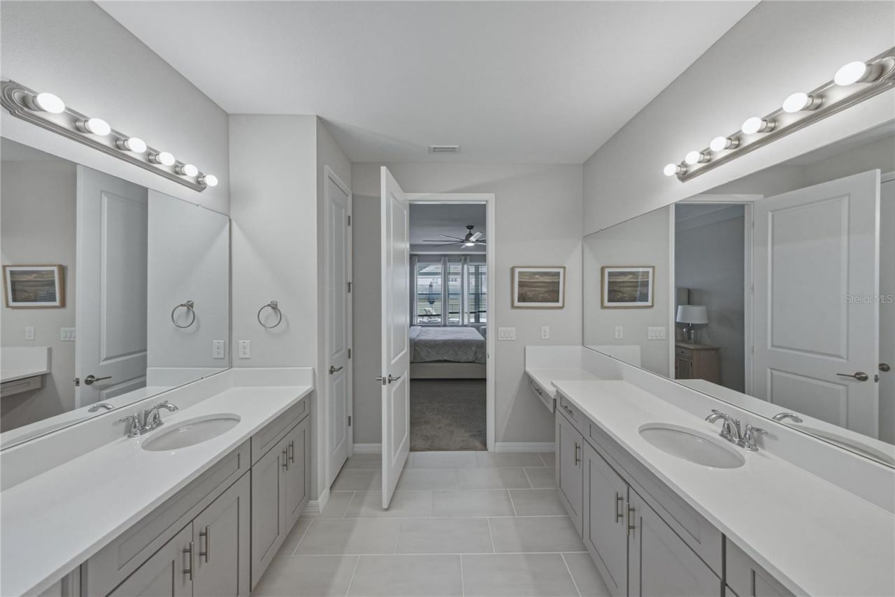 6978 Bradbury Circle, Wesley Chapel, FL 33545 Photo